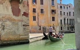 San Marco Apartment With Canal View