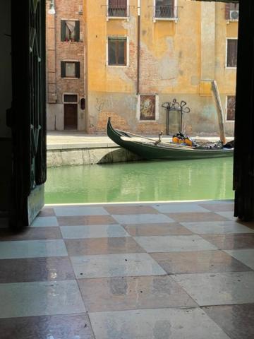 San Marco Apartment With Canal View Venise Extérieur photo